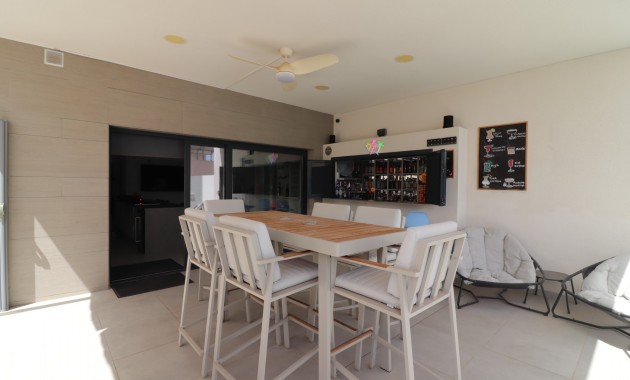 Sale - Detached Villa -
Benijofar - Benijofar - Village