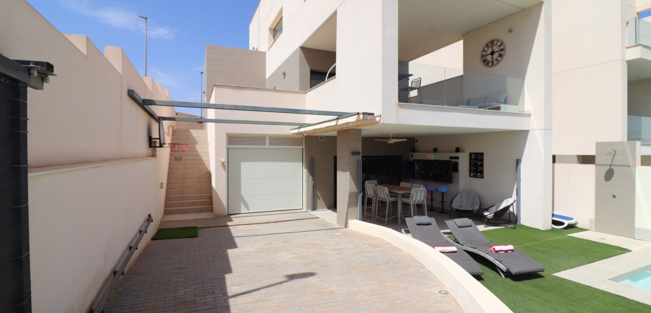 Sale - Detached Villa -
Benijofar - Benijofar - Village