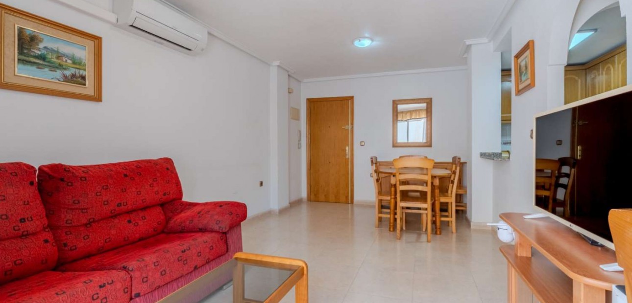Sale - Apartment / flat -
Torrevieja - El Molino