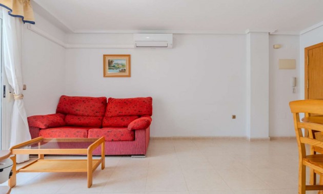 Sale - Apartment / flat -
Torrevieja - El Molino