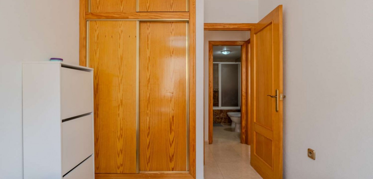 Sale - Apartment / flat -
Torrevieja - El Molino