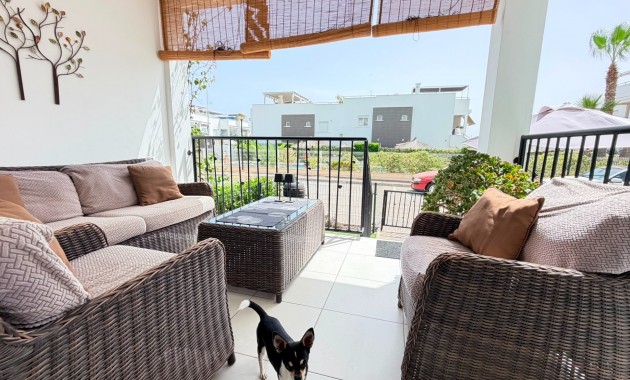 Sale - Apartment / flat -
Torrevieja - Aguas Nuevas