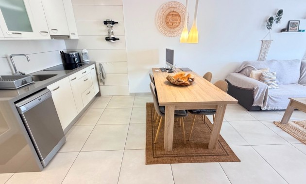 Sale - Apartment / flat -
Torrevieja - Aguas Nuevas