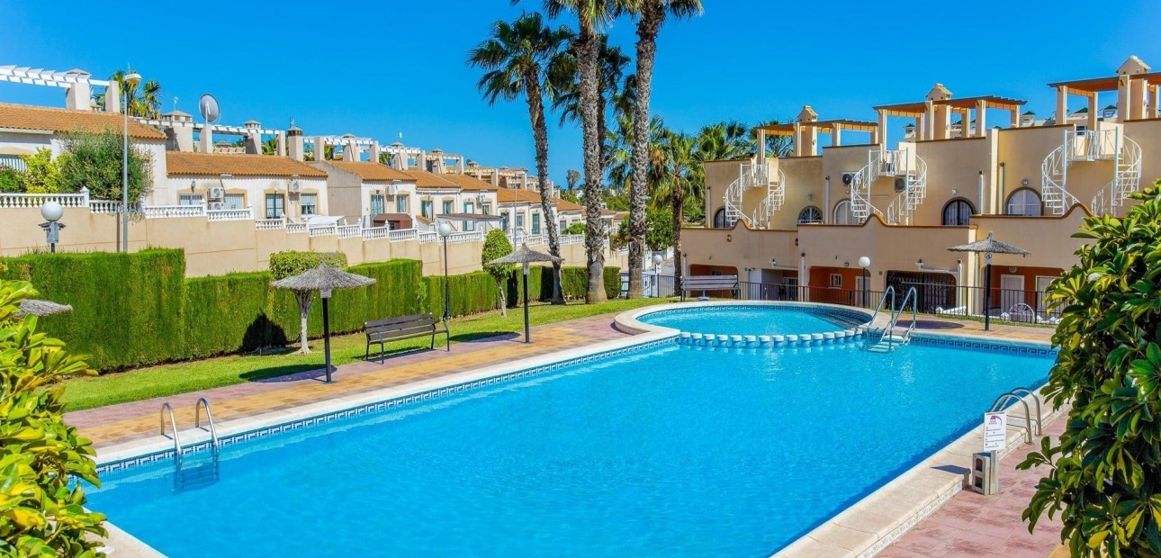 Sale - Apartment / flat -
Orihuela Costa - Las Filipinas