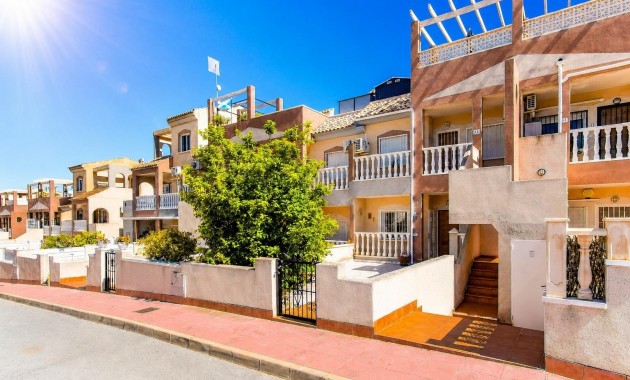 Sale - Apartment / flat -
Orihuela Costa - Las Filipinas