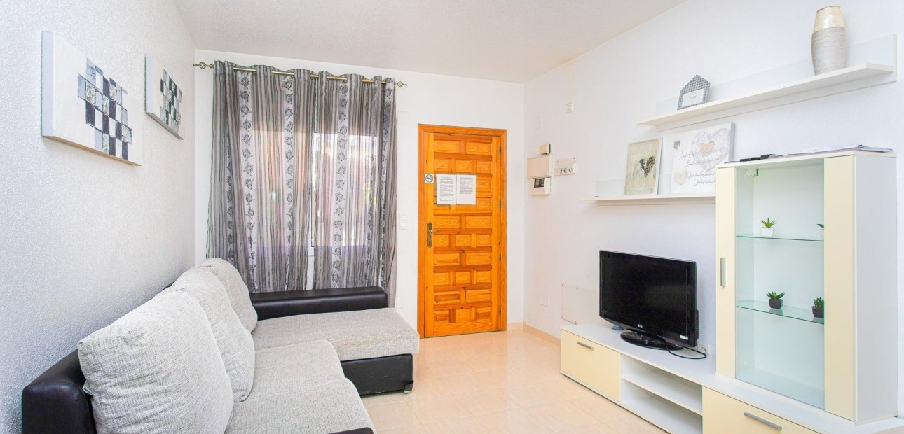 Sale - Apartment / flat -
Orihuela Costa - Las Filipinas