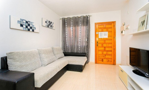 Sale - Apartment / flat -
Orihuela Costa - Las Filipinas