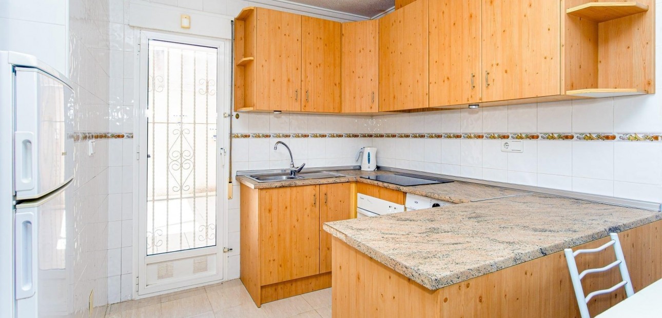 Sale - Apartment / flat -
Orihuela Costa - Las Filipinas
