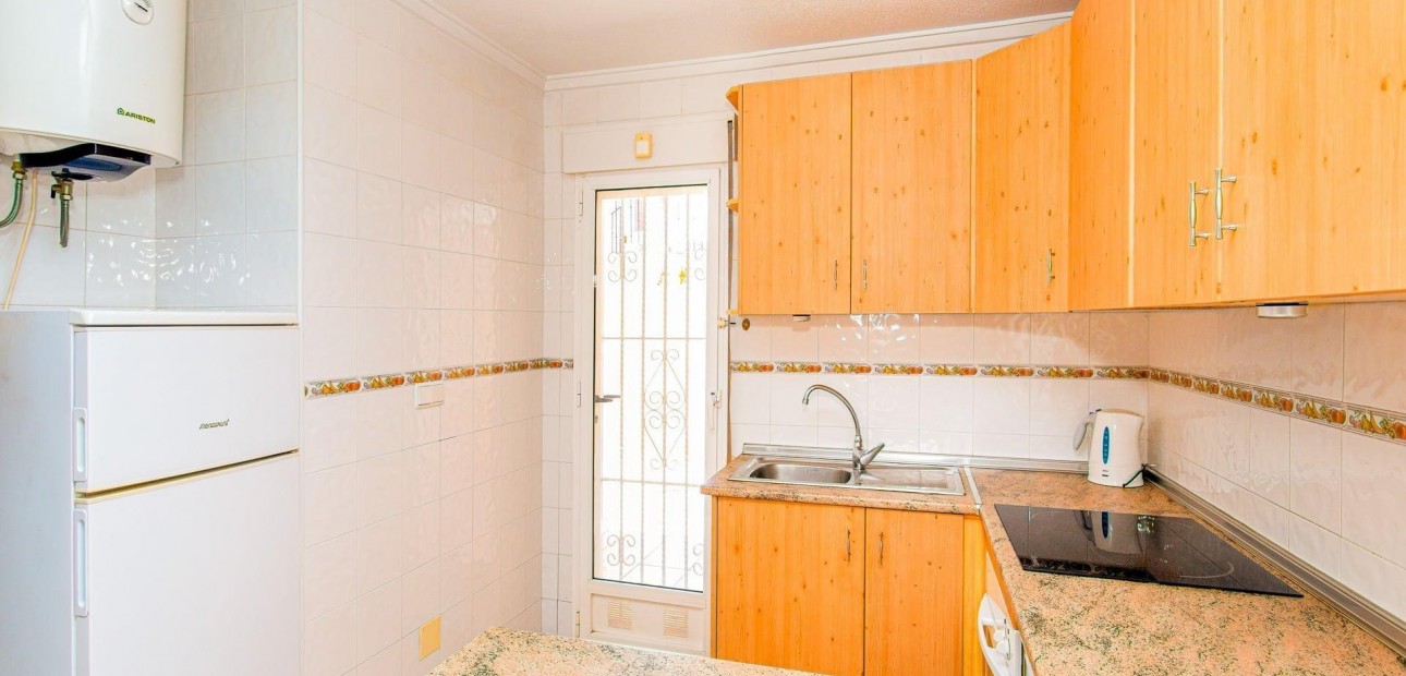 Sale - Apartment / flat -
Orihuela Costa - Las Filipinas