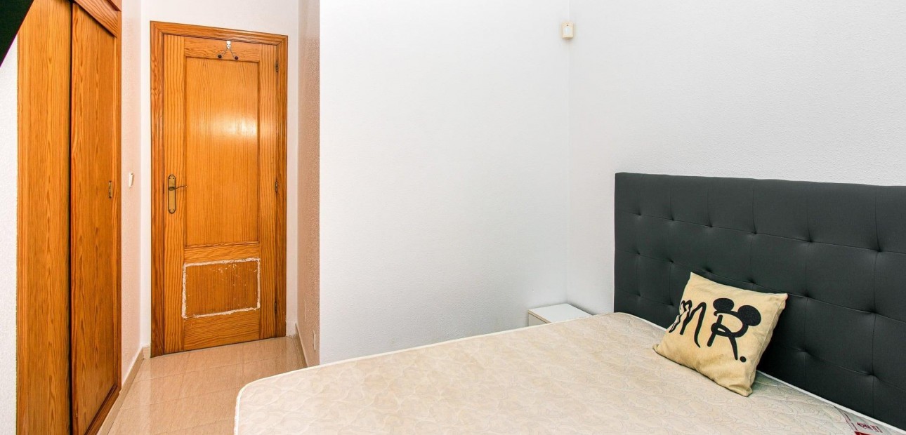 Sale - Apartment / flat -
Orihuela Costa - Las Filipinas