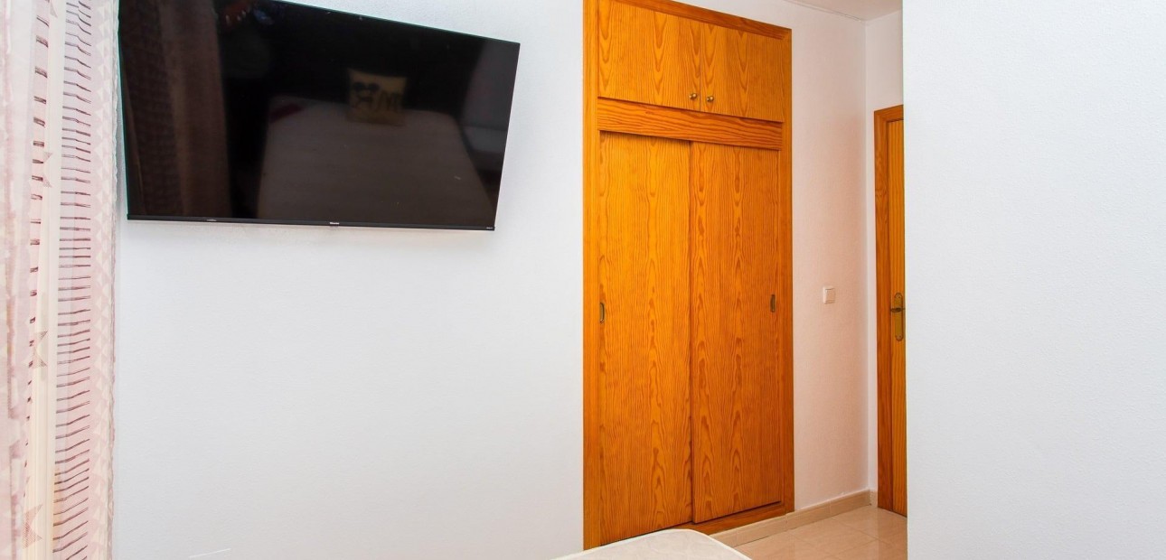 Sale - Apartment / flat -
Orihuela Costa - Las Filipinas