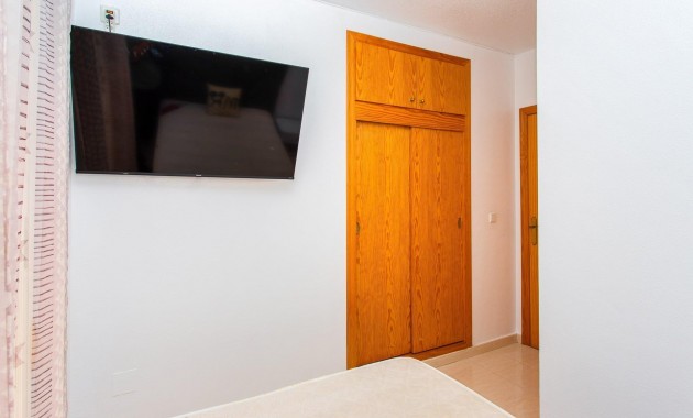 Sale - Apartment / flat -
Orihuela Costa - Las Filipinas