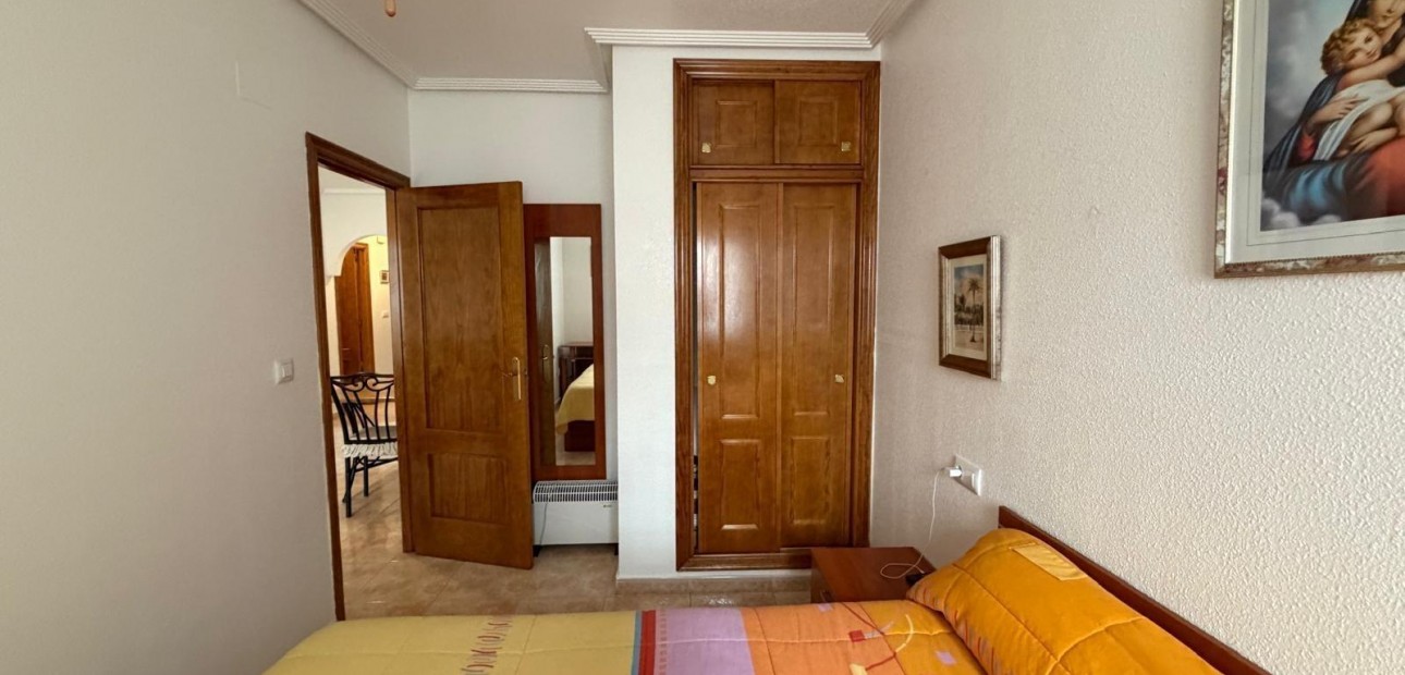 Sale - Apartment / flat -
Torrevieja - Parque de las Naciones