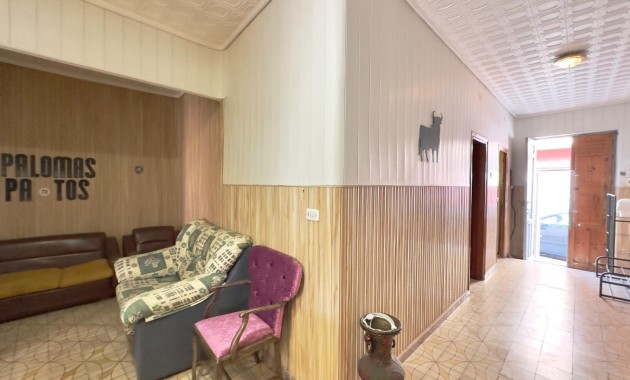 Sale - House -
Torrevieja - La Siesta - El Salado - Torreta