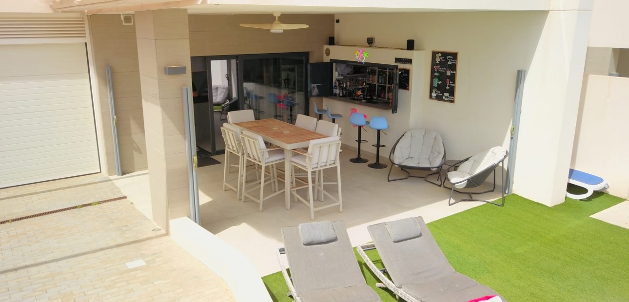 Sale - Detached Villa -
Benijofar - Benijofar - Village