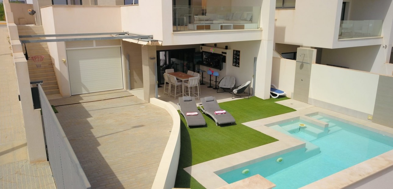 Sale - Detached Villa -
Benijofar - Benijofar - Village