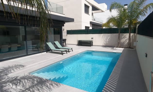 Sale - Detached Villa -
Algorfa - La Finca Golf Resort