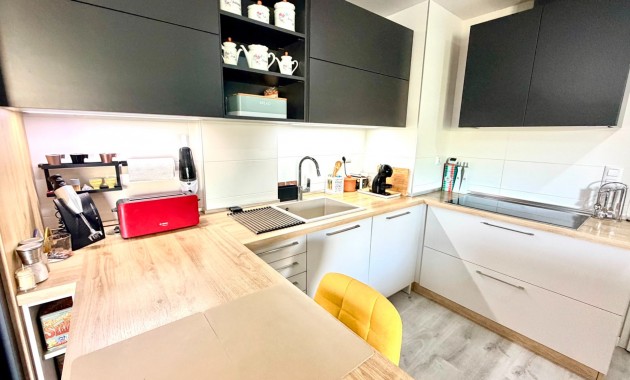 Sale - Apartment / flat -
Orihuela Costa - La Zenia
