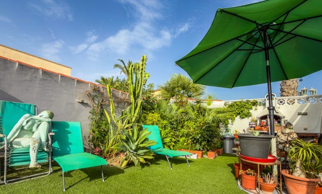 Sale - Villa -
Torrevieja - Torreta - Florida