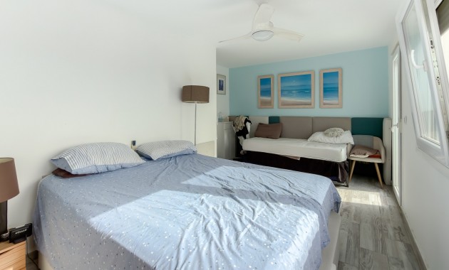 Sale - Villa -
Torrevieja - Torreta - Florida