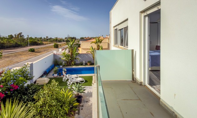 Sale - Villa -
Torrevieja - Torreta - Florida