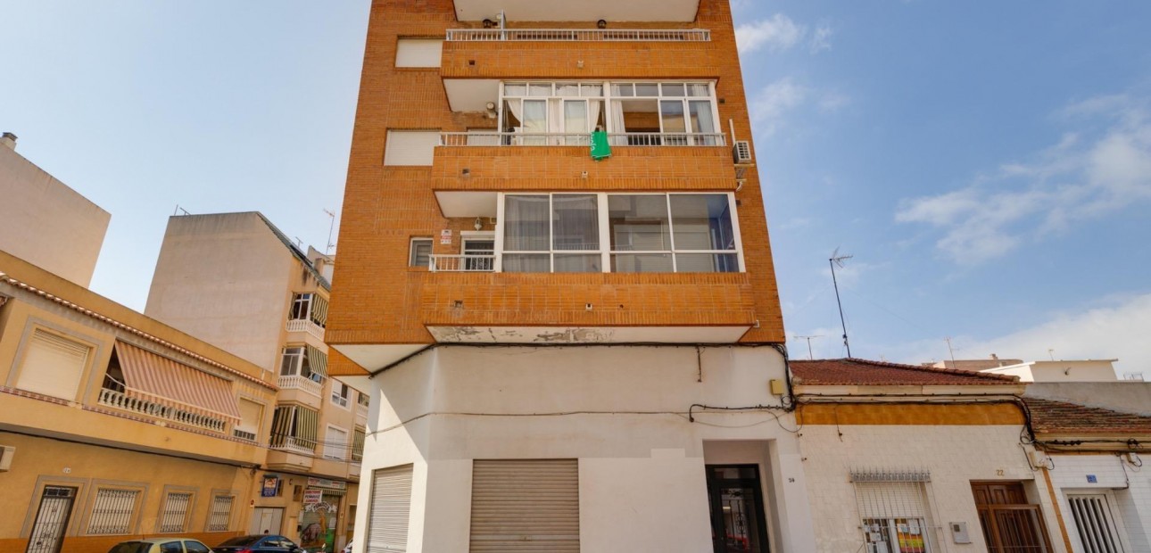 Herverkoop - Appartement / flat -
Torrevieja - torrevieja