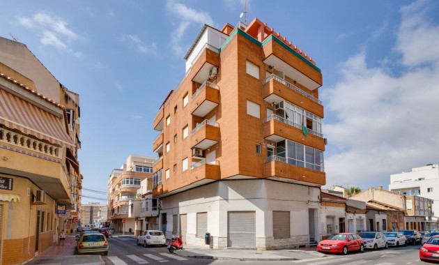 Herverkoop - Appartement / flat -
Torrevieja - torrevieja