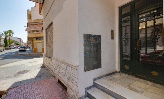 Herverkoop - Appartement / flat -
Torrevieja - torrevieja