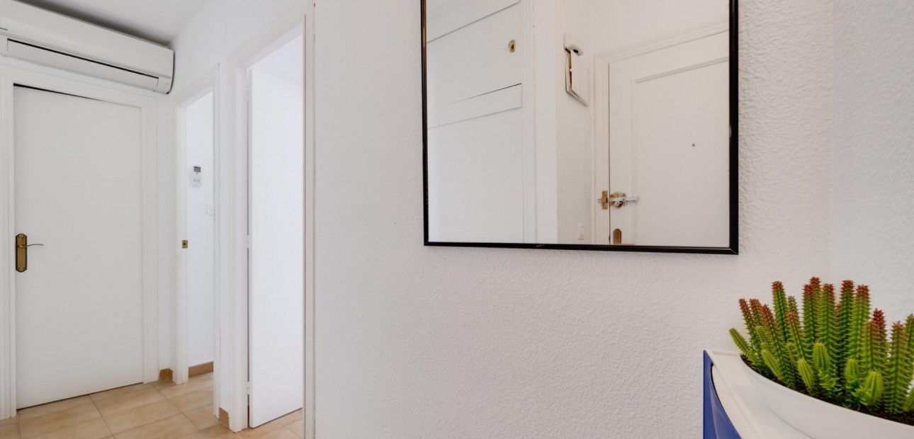Herverkoop - Appartement / flat -
Torrevieja - torrevieja