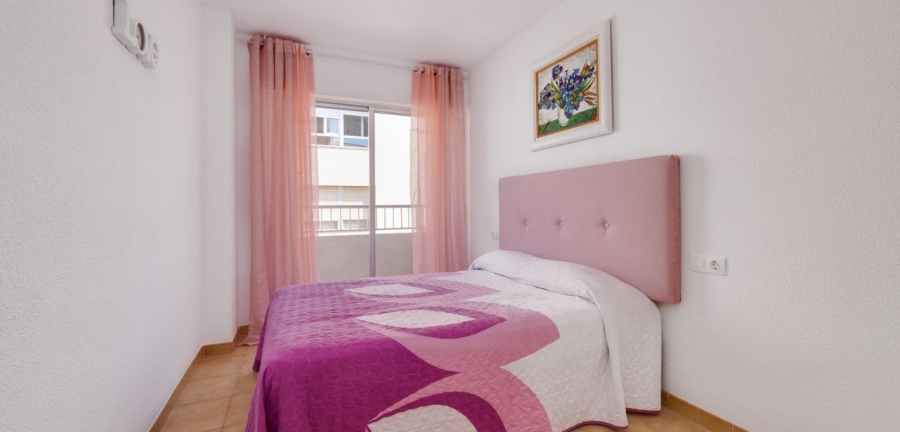 Herverkoop - Appartement / flat -
Torrevieja - torrevieja