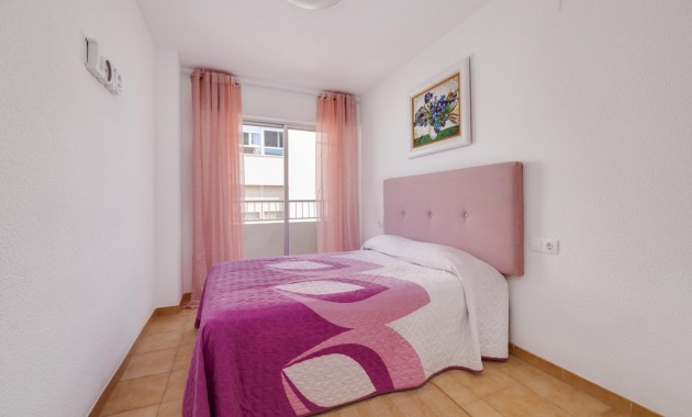 Herverkoop - Appartement / flat -
Torrevieja - torrevieja