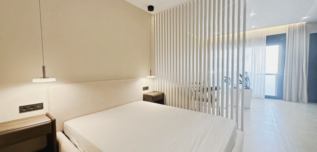 Sale - Apartment / flat -
Torrevieja - Playa Los Locos