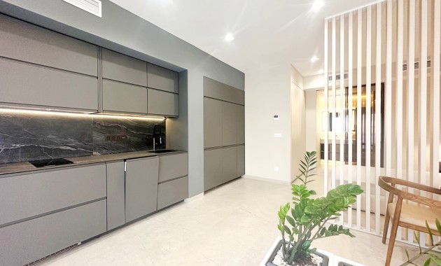 Sale - Apartment / flat -
Torrevieja - Playa Los Locos