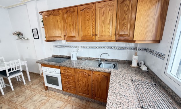 Sale - Apartment / flat -
Orihuela Costa - La Zenia