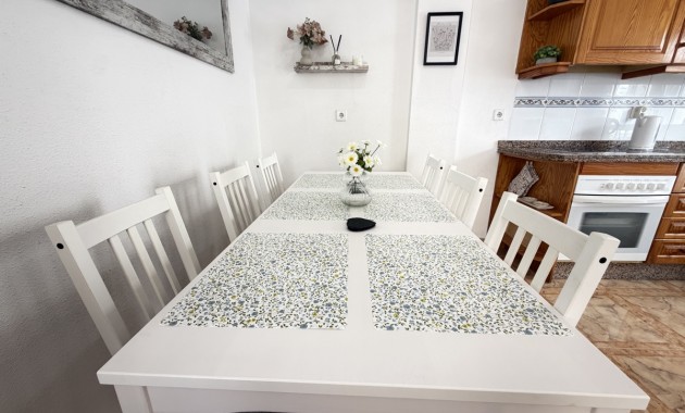Sale - Apartment / flat -
Orihuela Costa - La Zenia