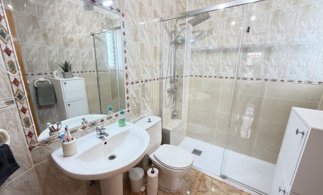 Sale - Apartment / flat -
Orihuela Costa - La Zenia