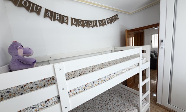 Sale - Apartment / flat -
Orihuela Costa - La Zenia
