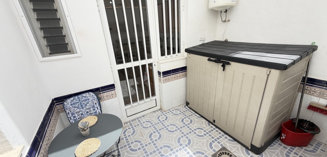 Sale - Apartment / flat -
Orihuela Costa - La Zenia