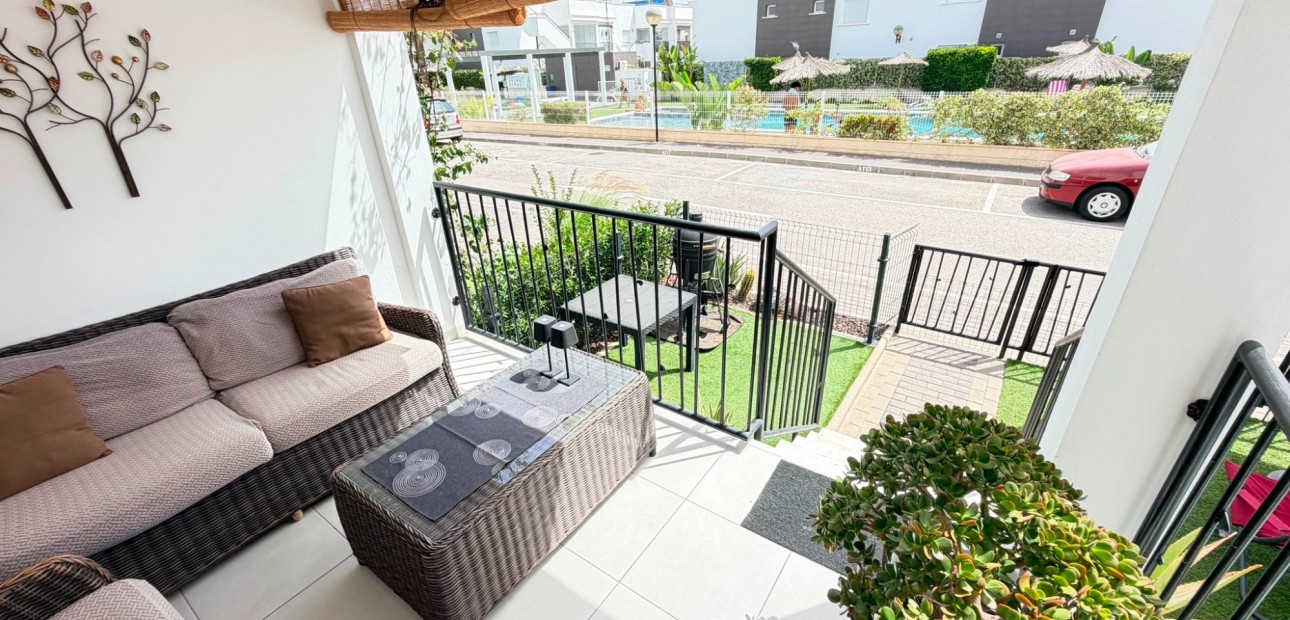 Sale - Apartment / flat -
Torrevieja - Aguas Nuevas