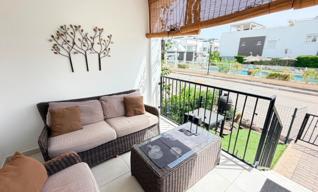 Sale - Apartment / flat -
Torrevieja - Aguas Nuevas