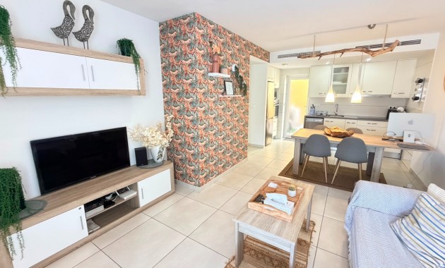 Sale - Apartment / flat -
Torrevieja - Aguas Nuevas