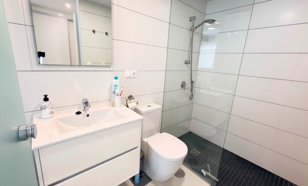 Sale - Apartment / flat -
Torrevieja - Aguas Nuevas