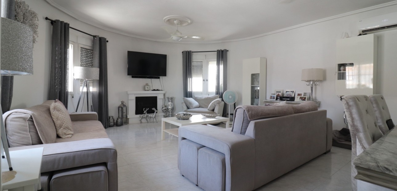 Venta - Detached Villa -
Benimar - Benimar I