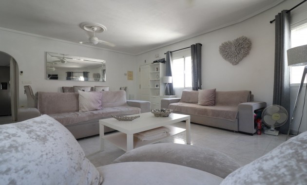 Venta - Detached Villa -
Benimar - Benimar I