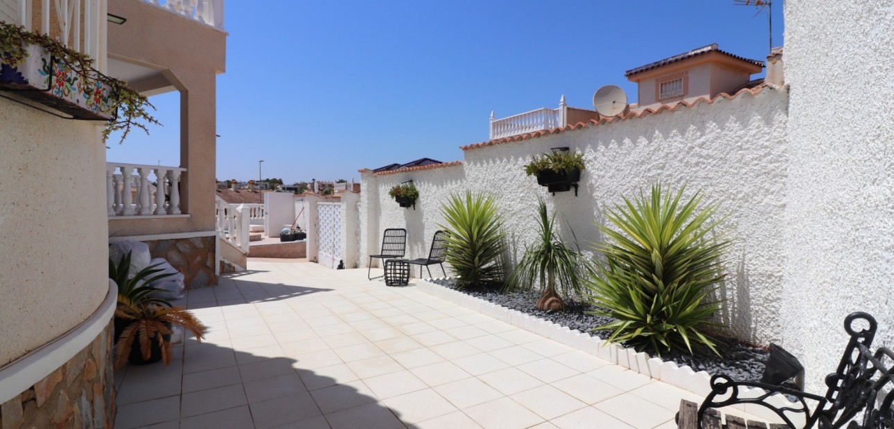 Venta - Detached Villa -
Benimar - Benimar I