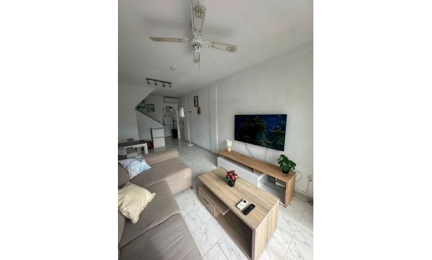 Venta - Apartment - Penthouse -
Torrevieja - Calas blanca