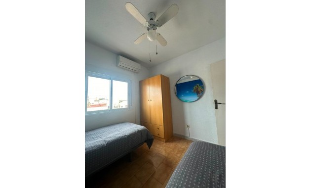Venta - Apartment - Penthouse -
Torrevieja - Calas blanca