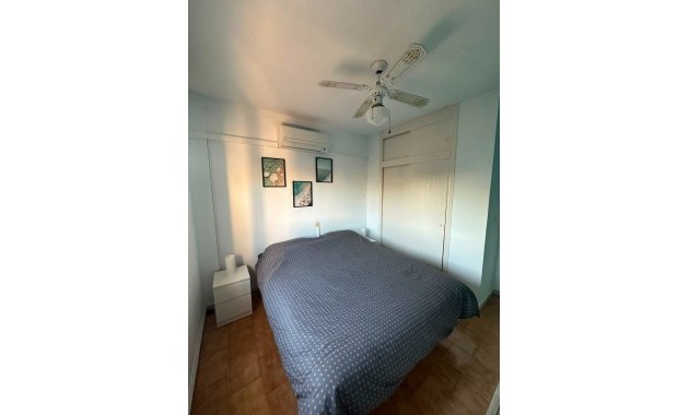 Venta - Apartment - Penthouse -
Torrevieja - Calas blanca