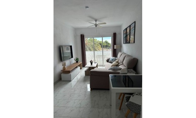 Venta - Apartment - Penthouse -
Torrevieja - Calas blanca