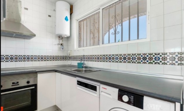 Venta - Apartment - Penthouse -
Torrevieja - Calas blanca